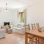 Costa Avithos Otel Svoronata