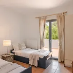 Costa Avithos 4*
