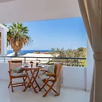 Otel Costa Avithos