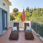 Costa Avithos Otel Svoronata