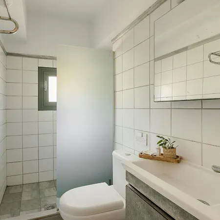 Costa Avithos