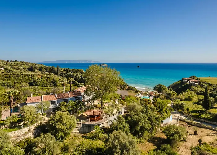 Costa Avithos Otel 4*