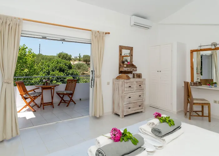 Costa Avithos 4* Svoronata