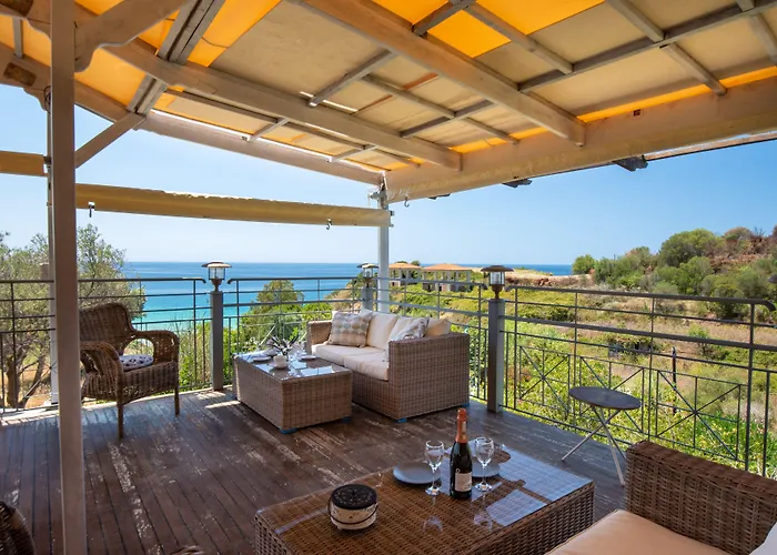 Costa Avithos Otel Svoronata