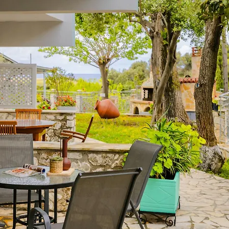 Costa Avithos 4* Svoronata