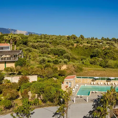 Costa Avithos Svoronata