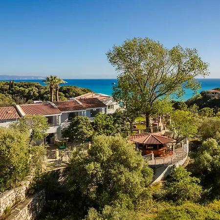 Costa Avithos Отель 4*