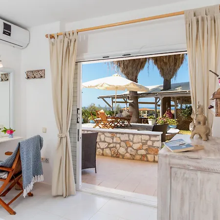 Costa Avithos Отель 4*