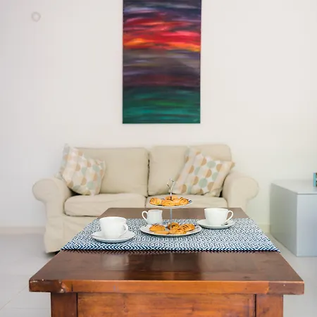 Costa Avithos Отель