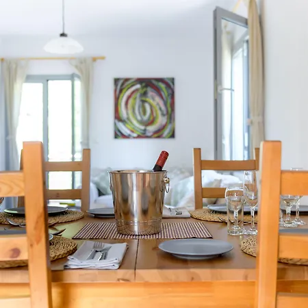 Отель Costa Avithos